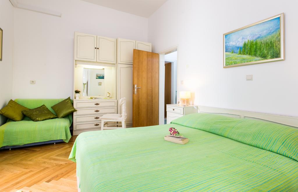 Apartments Adriana Flora Dubrovnik Room photo